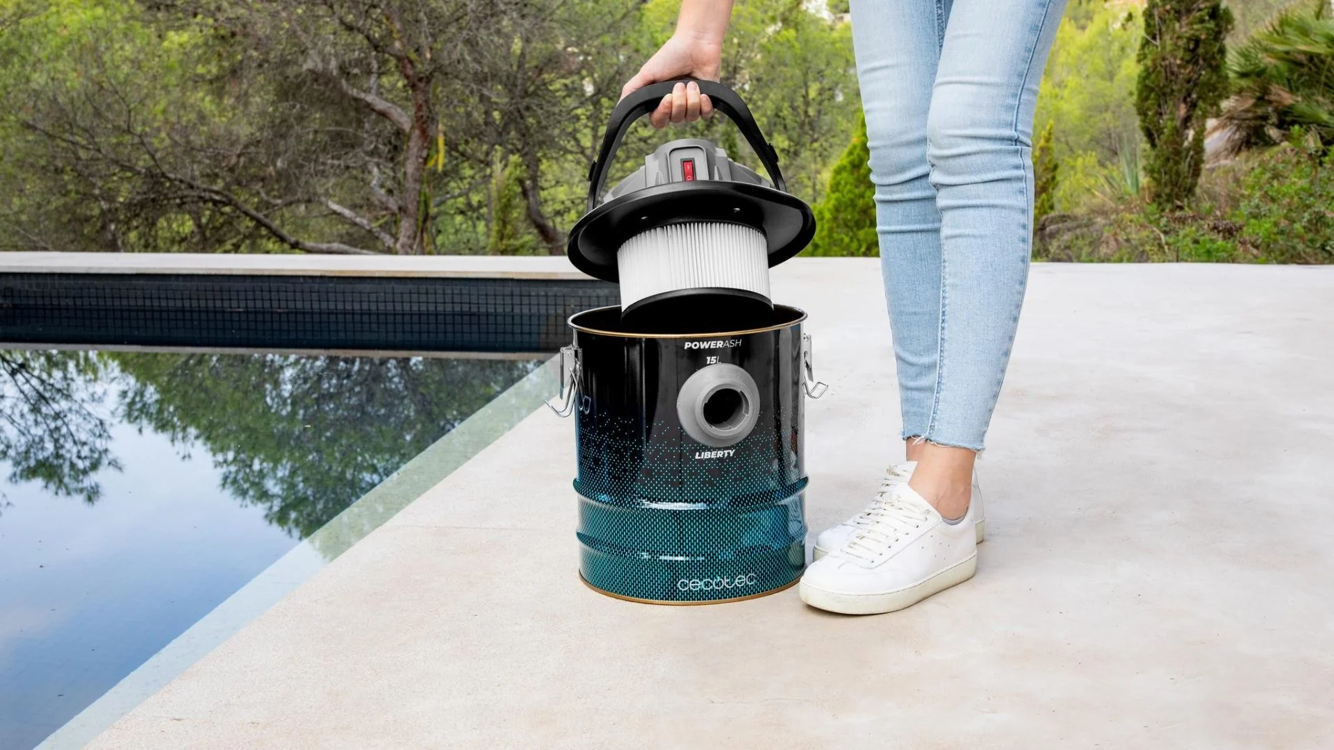 Aspirador de cenizas Cecotec Conga Ash 7000 Liberty 15 L 120 W Inox