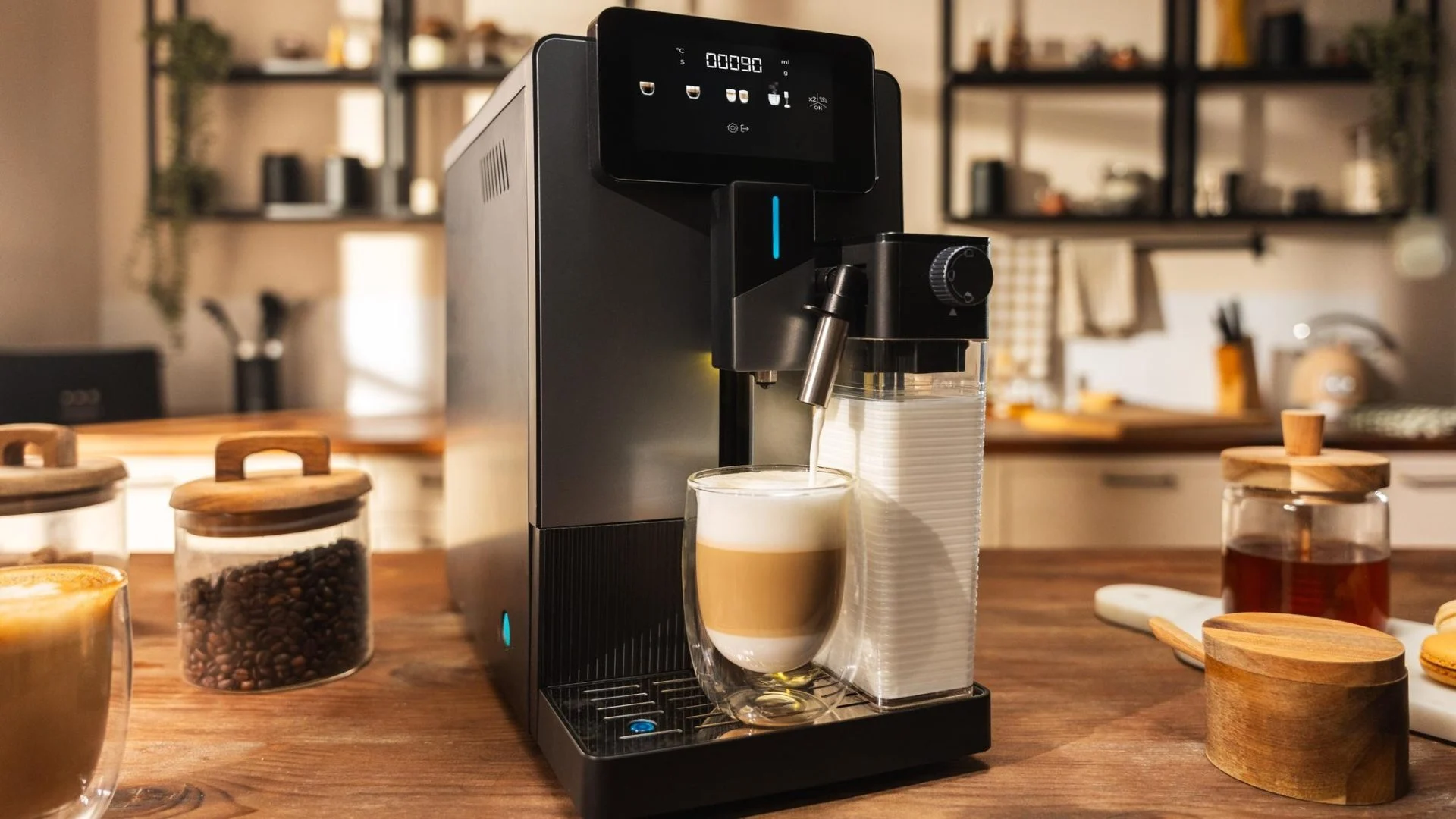 Cafetera Cecotec Superautomática EVAP+ Tanque Leche Cremmaet Latte