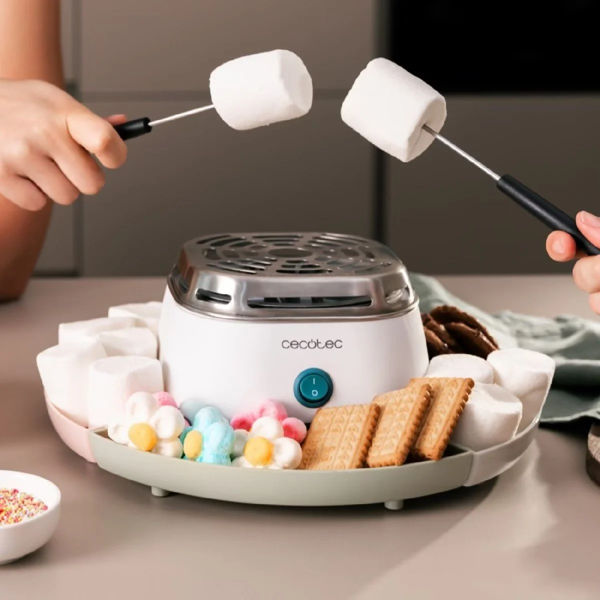 Máquina para calentar marshmallows Cecotec Fun&Sugar