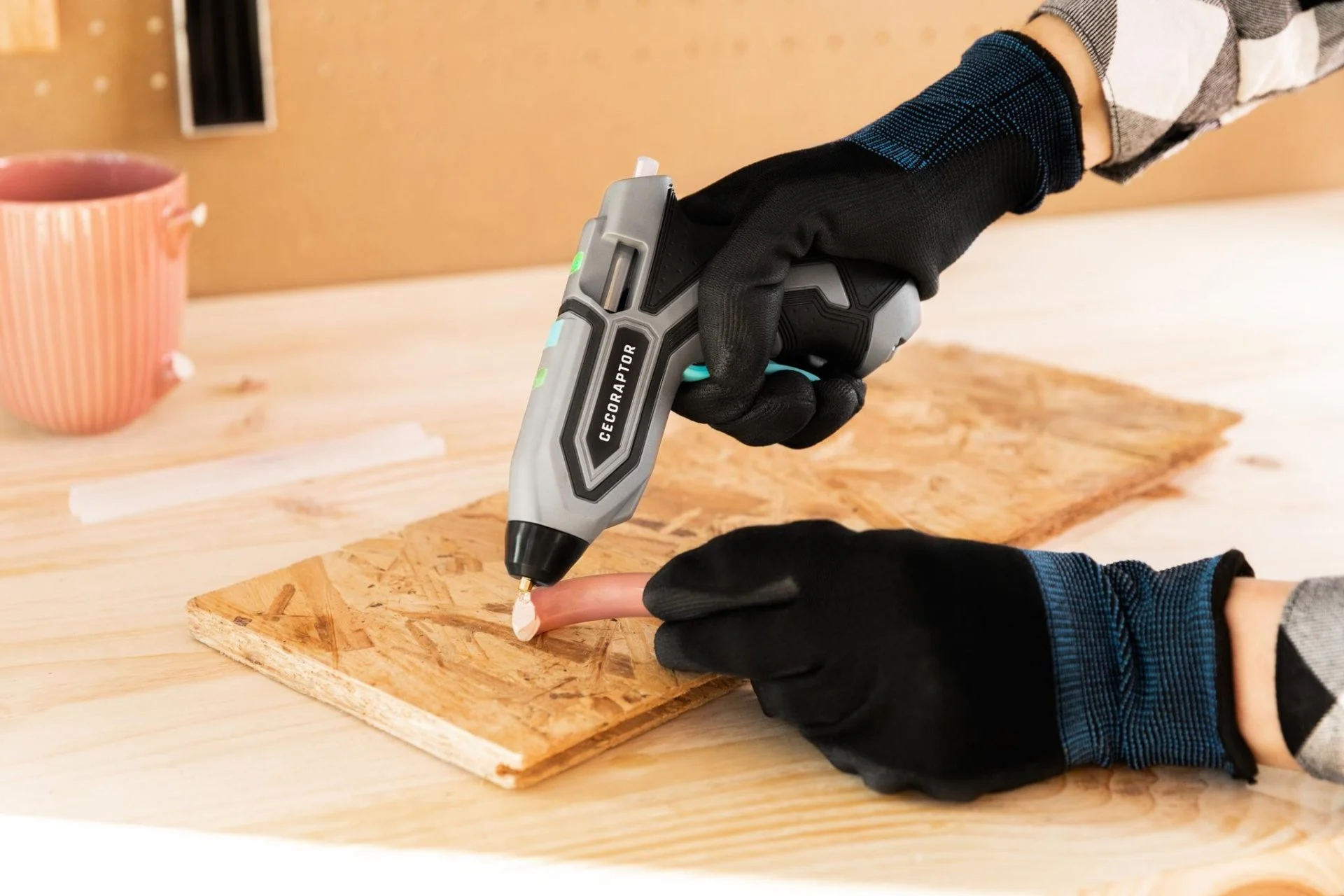 Pistola Silicona Cecotec CecoRaptor Perfect Fix 360 X-Treme Batería 3,7V