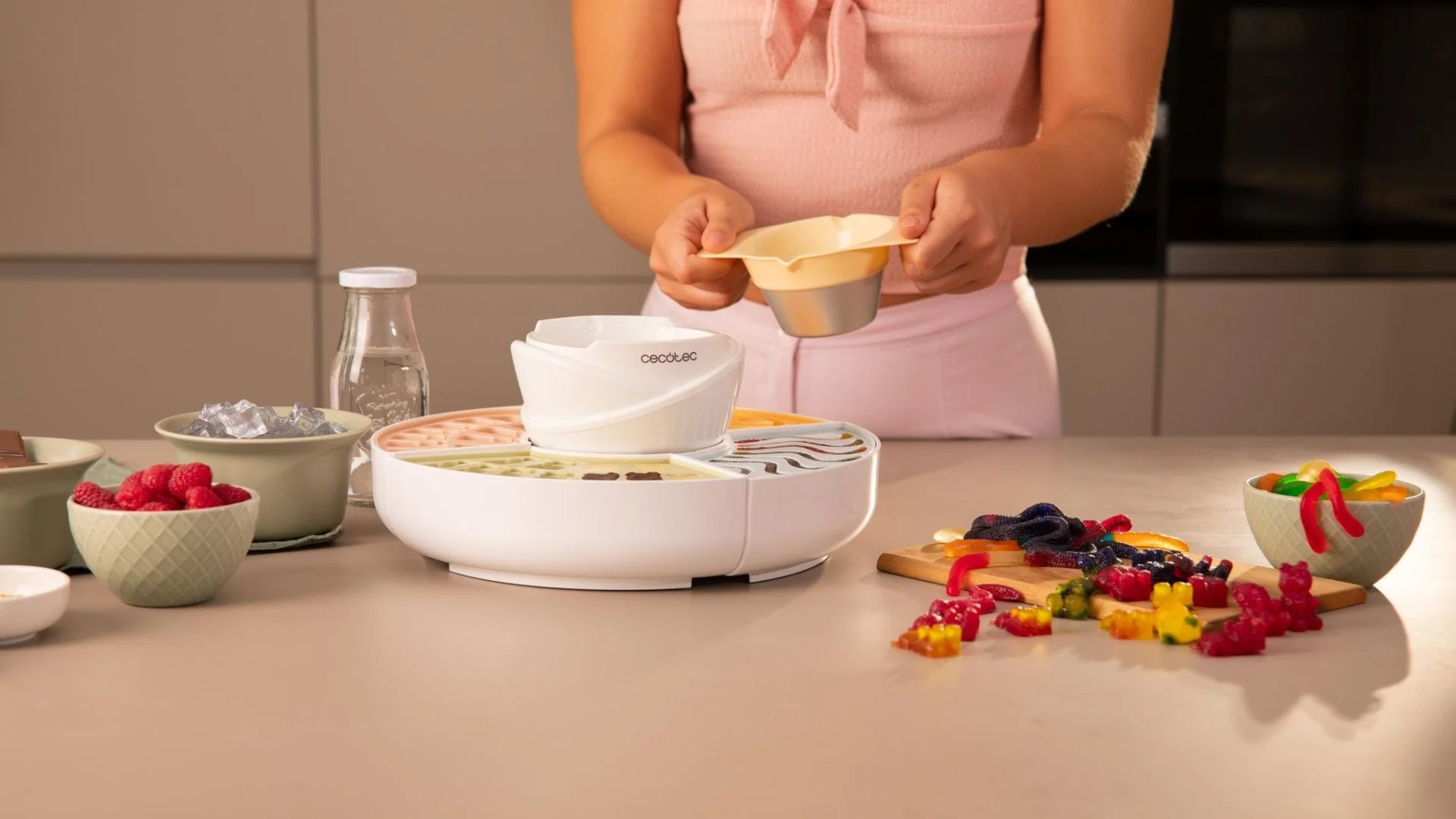 Máquina para hacer gominolas Cecotec Fun&Sugar Gummy