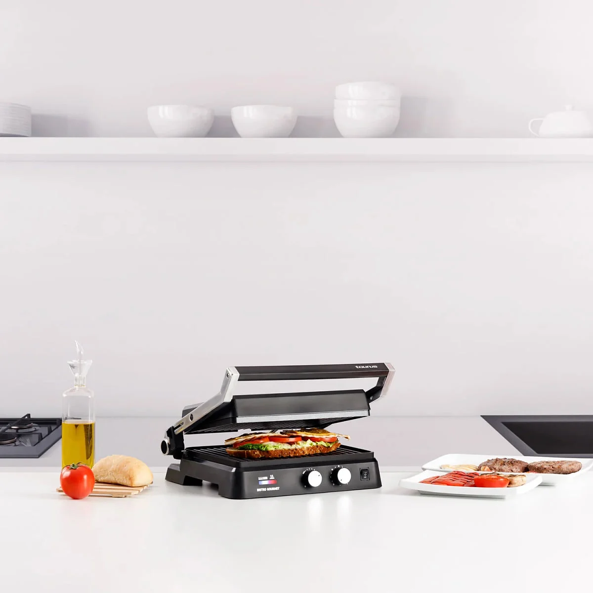 Grill Taurus Bistro Gourmet 2600W Apertura 180º