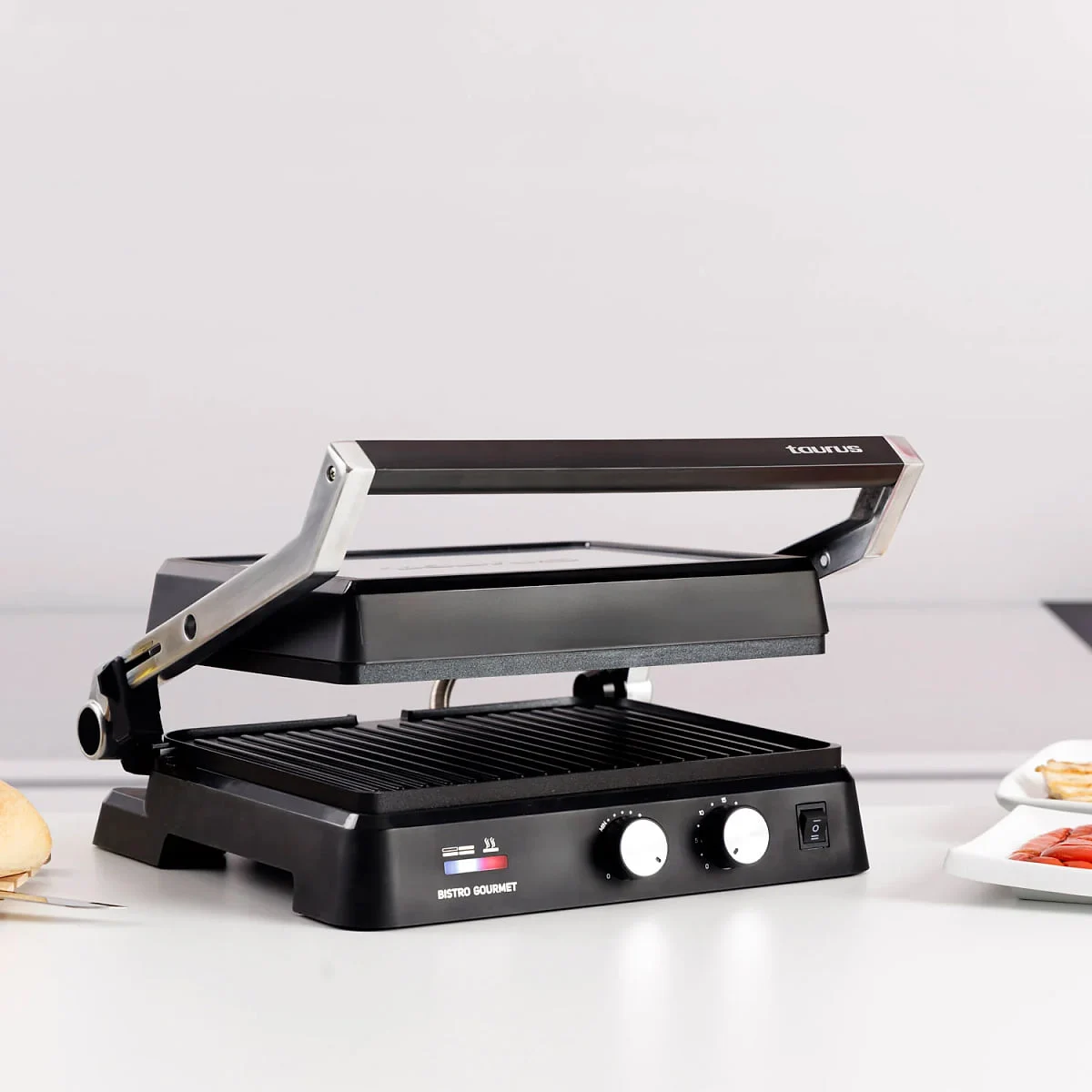 Grill Taurus Bistro Gourmet 2600W Apertura 180º