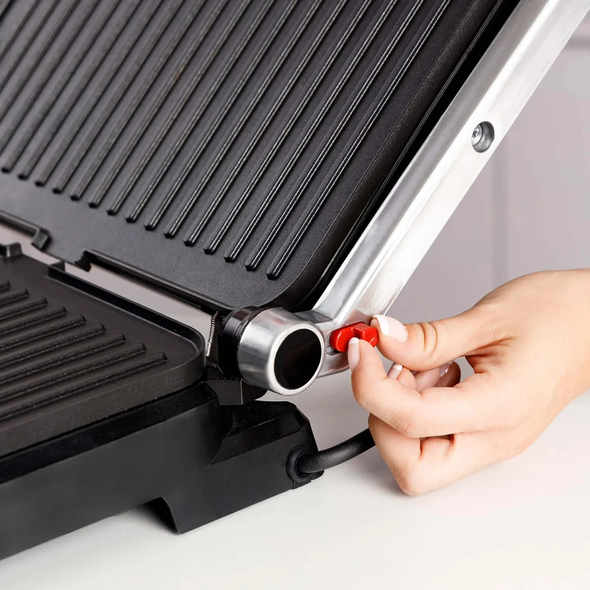 Grill Taurus Bistro Gourmet 2600W Apertura 180º