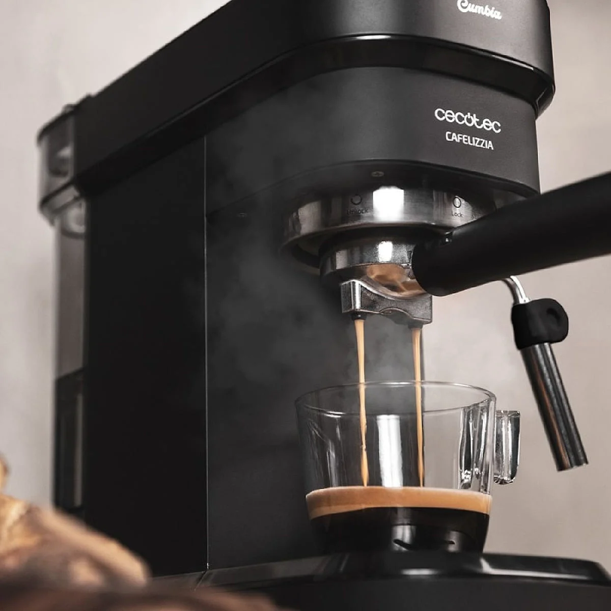 Cafetera Cecotec Cafelizzia 790 Negra 20 Bares 1,2 L Vaporizador
